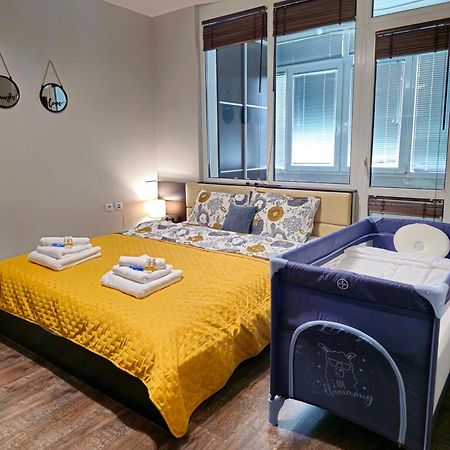 Rea Mladost - Easy Access To Metro, Ideal Location โซเฟีย ภายนอก รูปภาพ