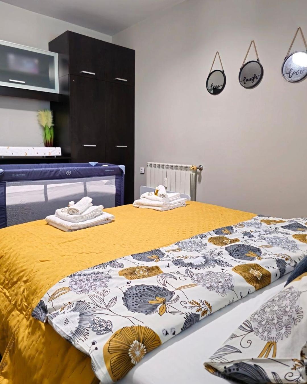 Rea Mladost - Easy Access To Metro, Ideal Location โซเฟีย ภายนอก รูปภาพ